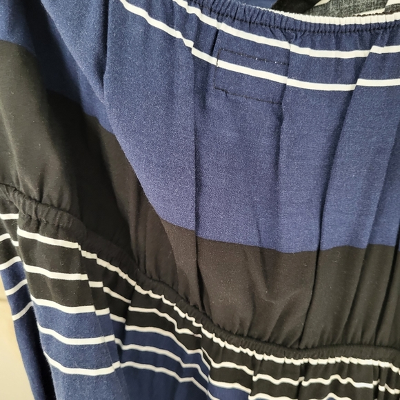 Women's old navy medium maxi dress - Picture 3 of 4